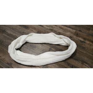 White Soft Infinity Scarf From Dillards New With Tags Box 37